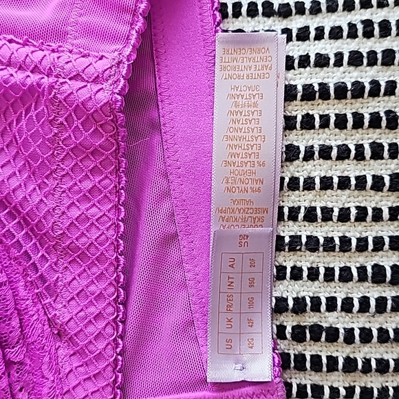 Savage fenty bra - Picture 4 of 7